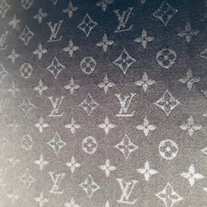 Black Satin Louis Vuitton Limited Edition Purse